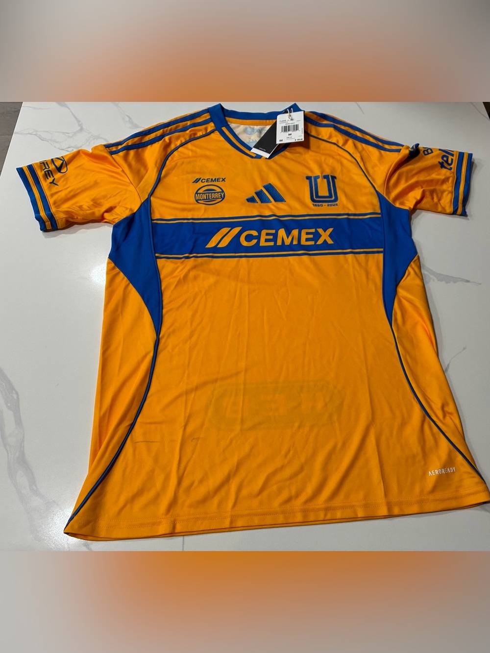 Tigres UANL Liga MX Adidas Men’s Football / Soccer Jersey (Medium) Retails $100